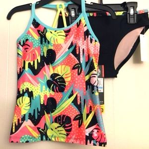 NWT GIRL UNDER ARMOUR TANKINI - SIZE 5